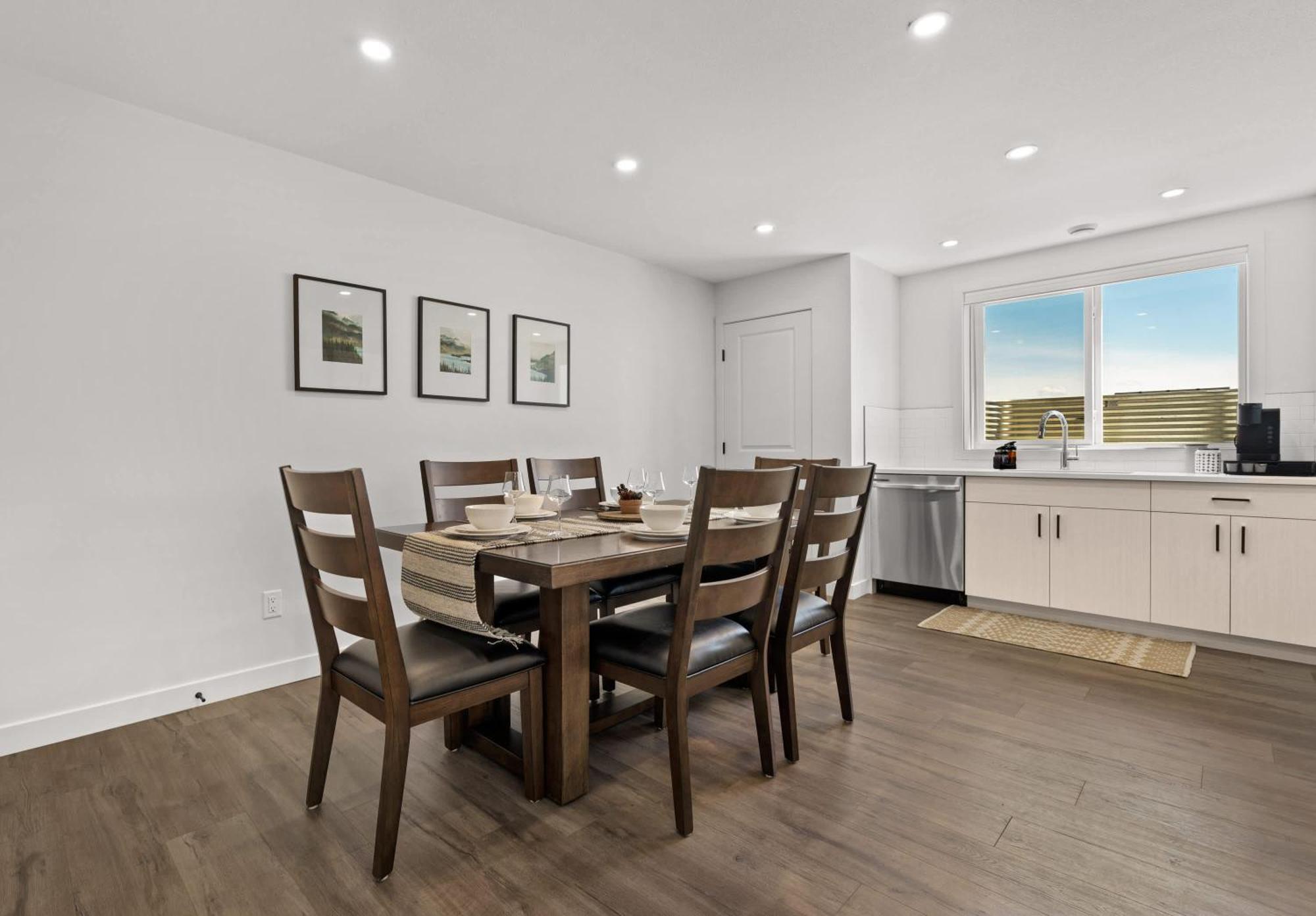 Livingston Way I Sleep 6 I Netflix I Kitchen I Tv Villa Pincher Creek Exteriör bild