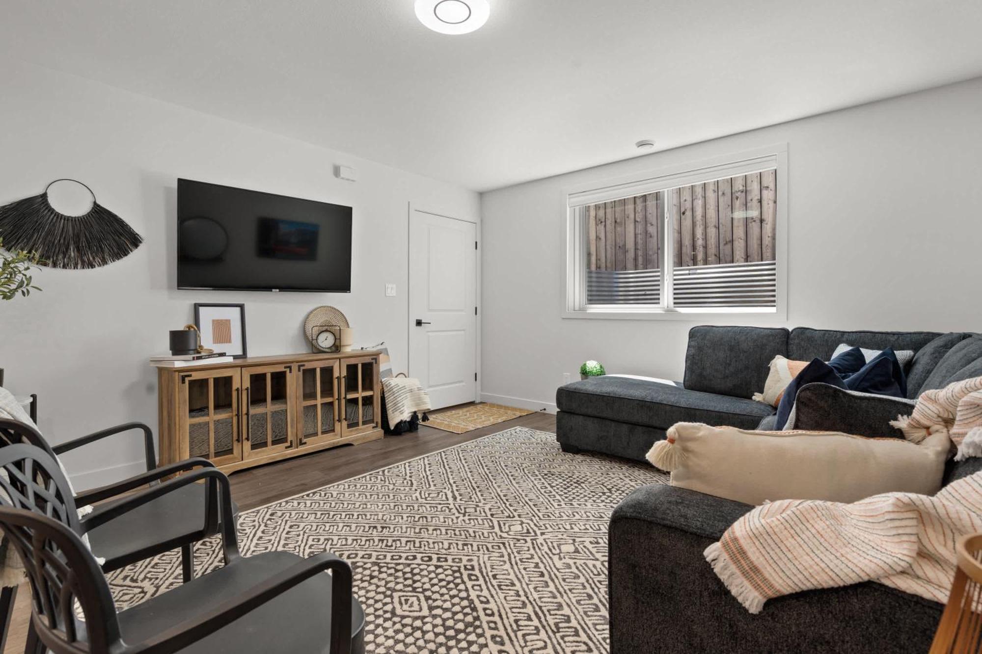 Livingston Way I Sleep 6 I Netflix I Kitchen I Tv Villa Pincher Creek Exteriör bild